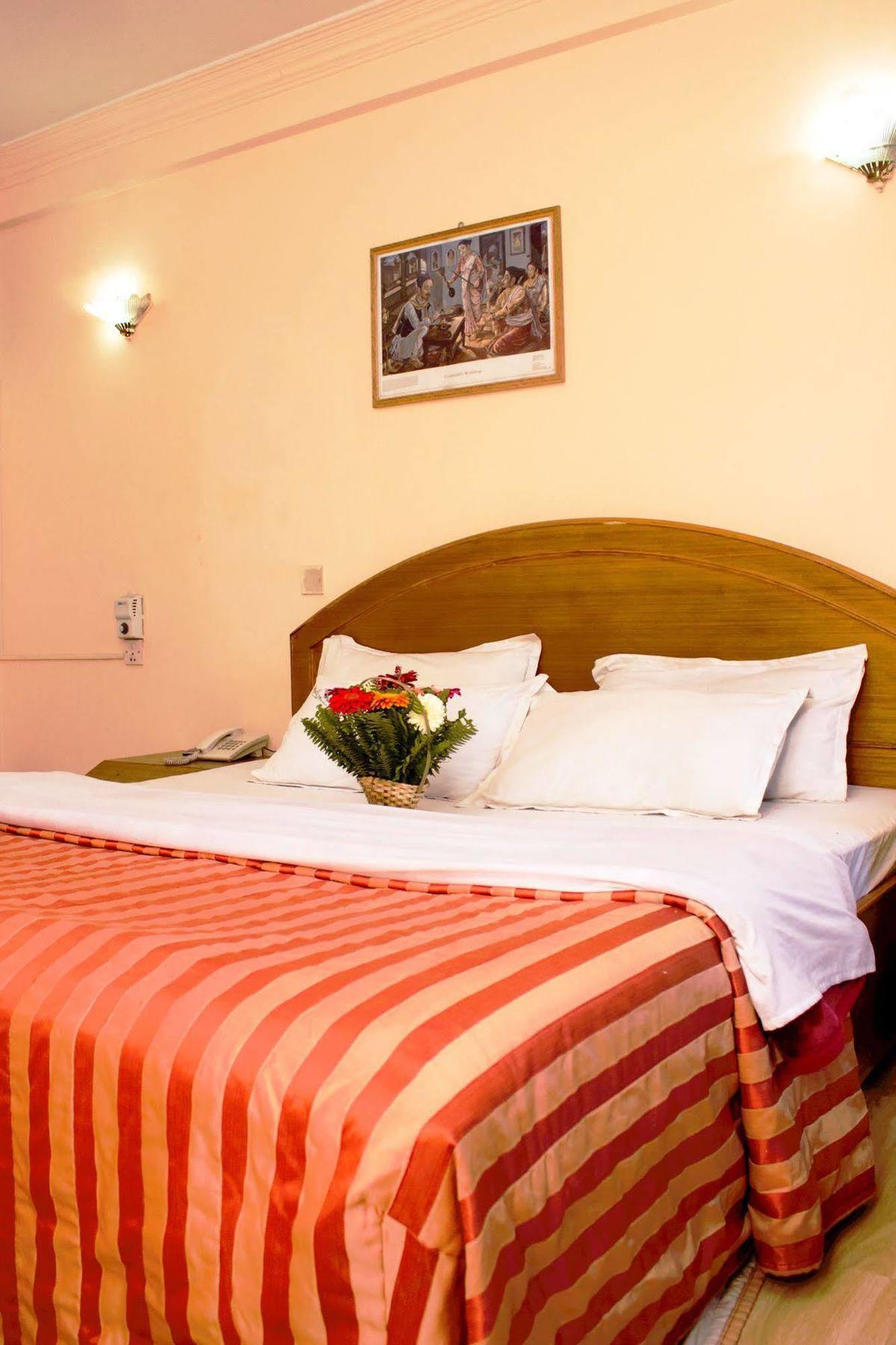 Hotel Kamal Katmandu Dış mekan fotoğraf