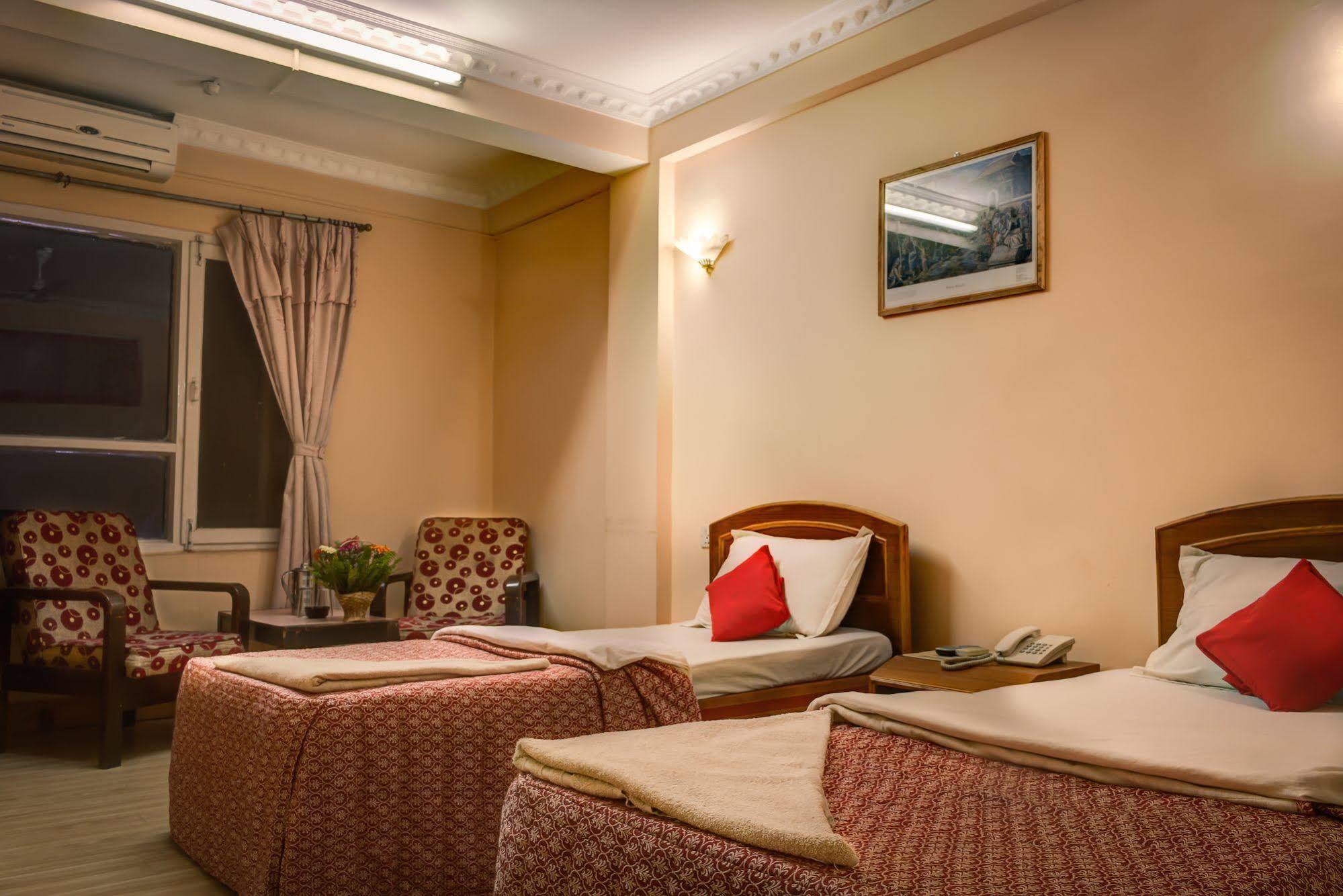 Hotel Kamal Katmandu Dış mekan fotoğraf