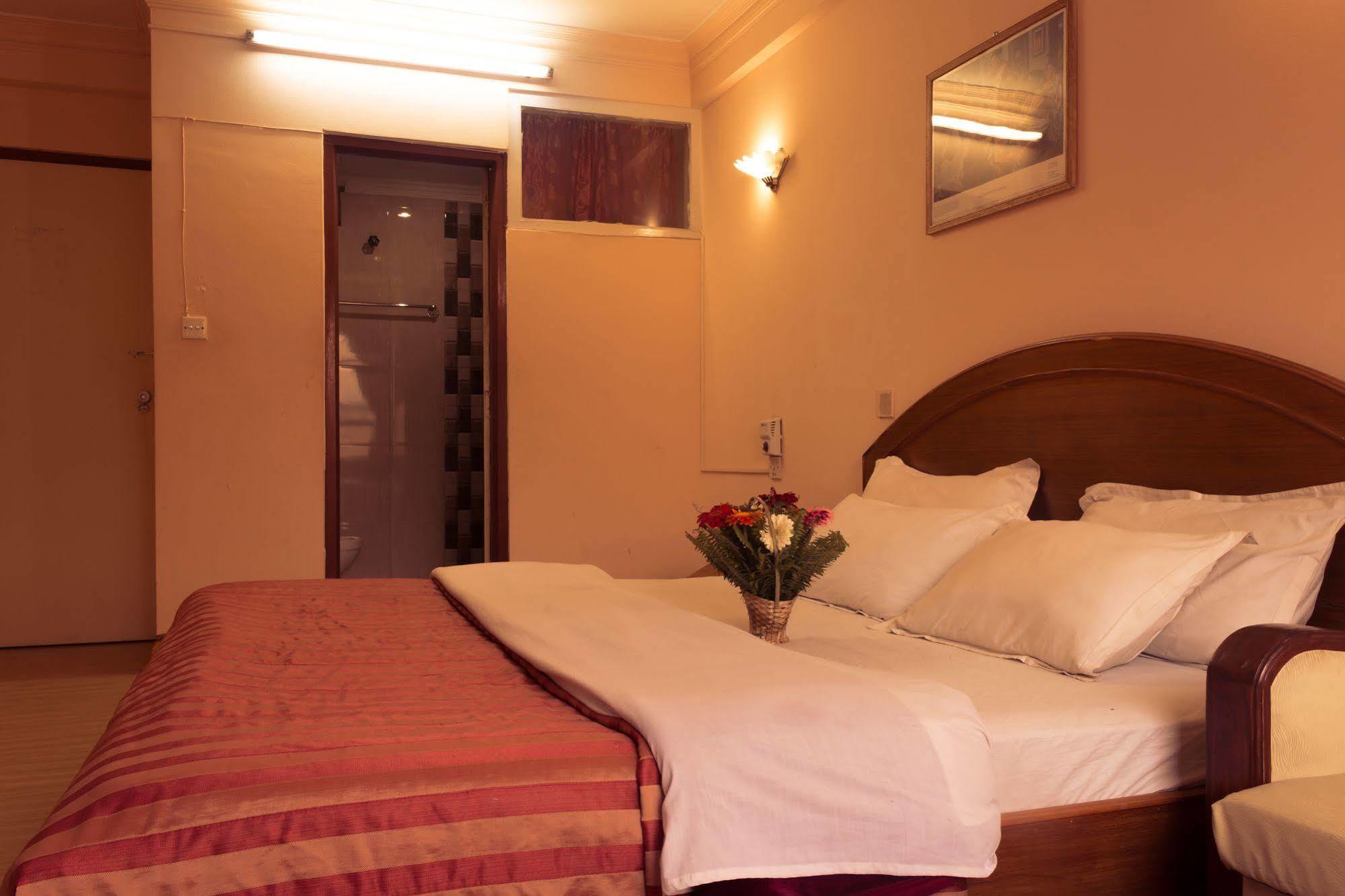 Hotel Kamal Katmandu Dış mekan fotoğraf