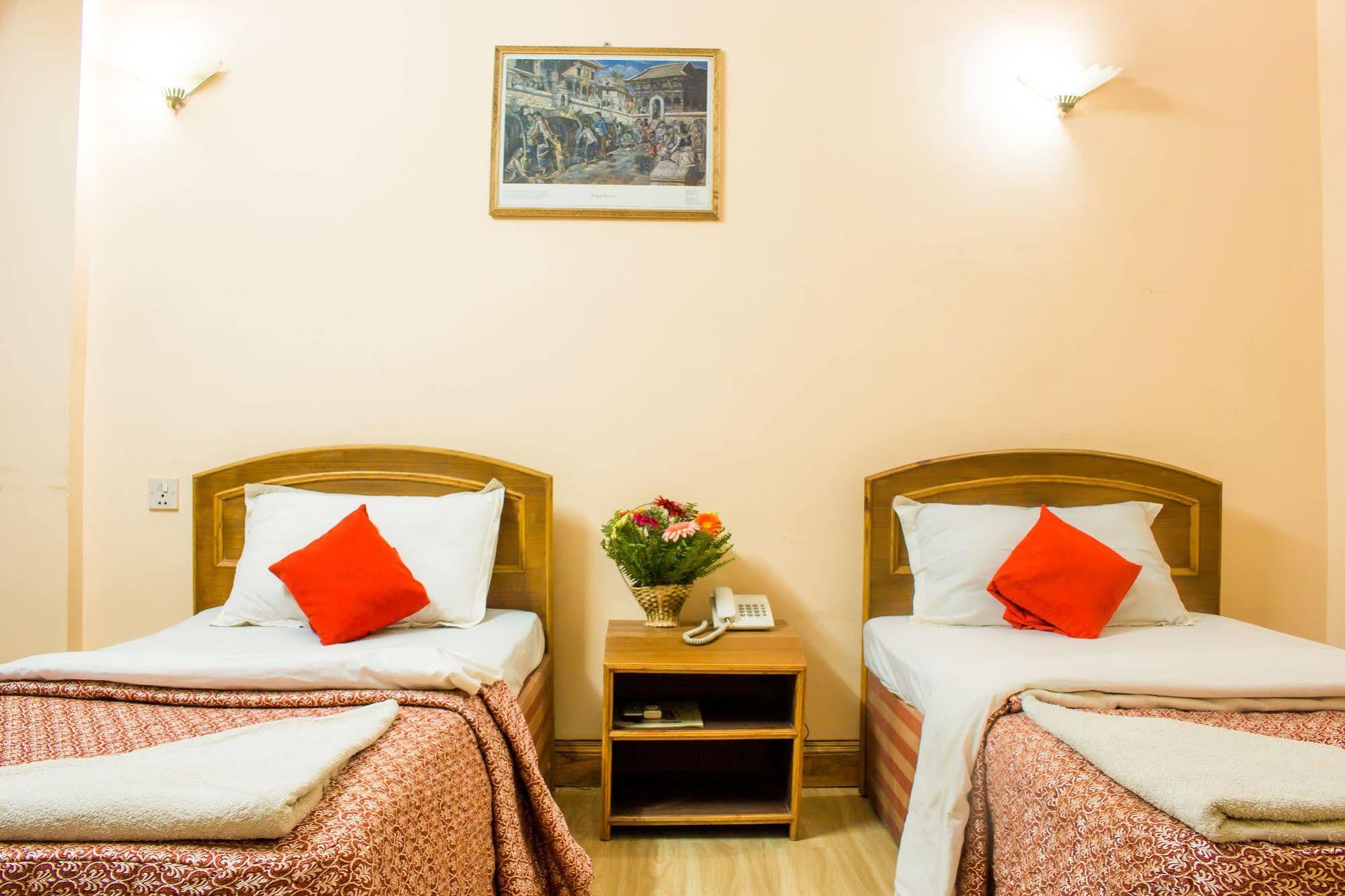 Hotel Kamal Katmandu Dış mekan fotoğraf
